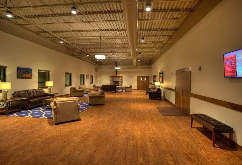 Fairmont Hot Springs Resort