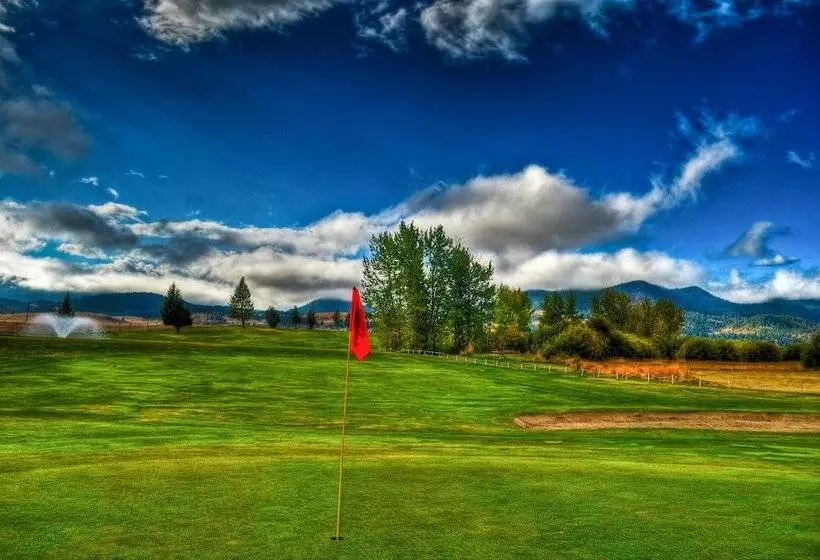 Fairmont Hot Springs Resort