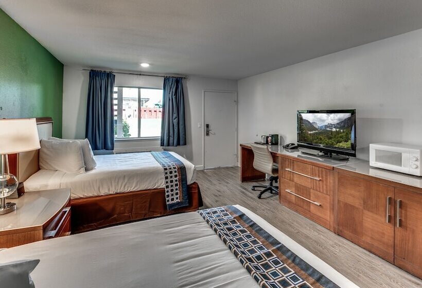 בית מלון כפרי Angels Inn