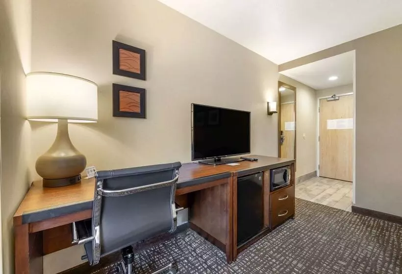 هتل Comfort Inn & Suites Orem  Provo