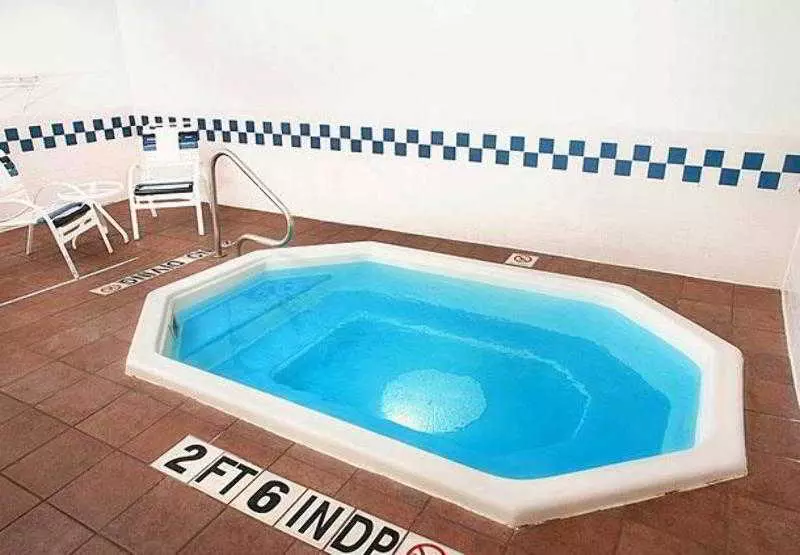 Отель Fairfield Inn & Suites Dallas Park Central