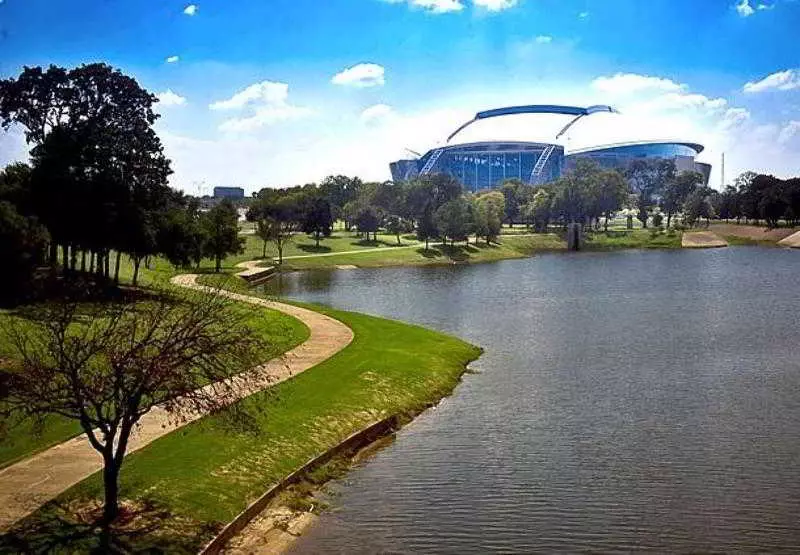 Отель Fairfield Inn & Suites Dallas Park Central