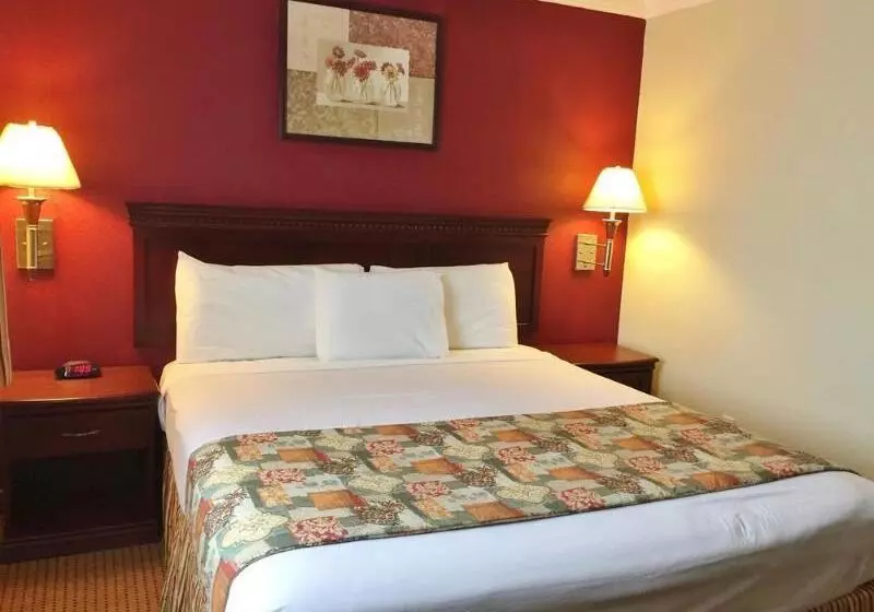 酒店 Fairview Inn & Suites