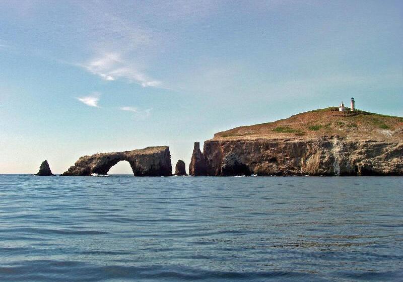 هتل Four Points By Sheraton Ventura Harbor Resort