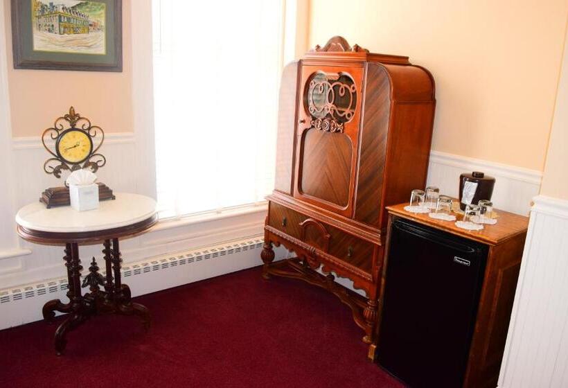 هتل Grand Imperial