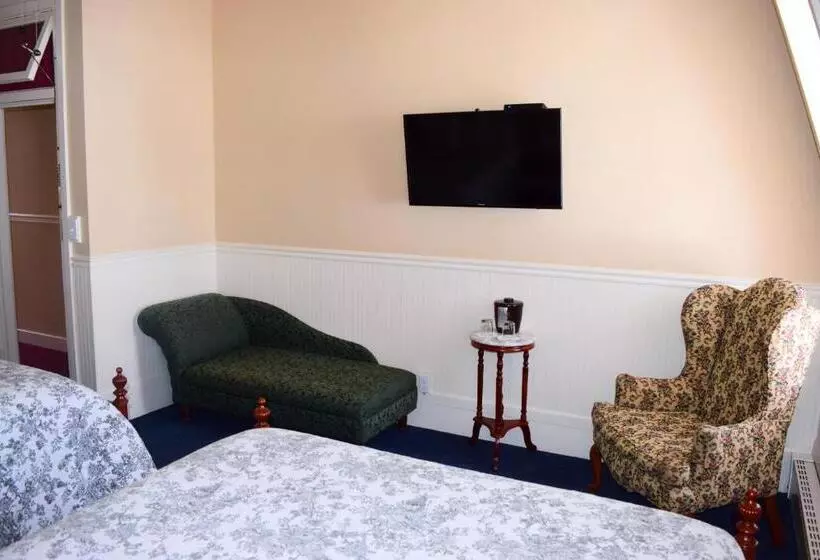 Отель Grand Imperial