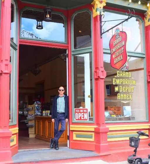 Отель Grand Imperial