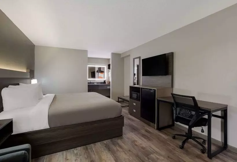 Hotelli Quality Inn Fort Jackson