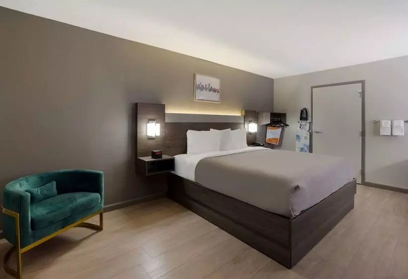 Hotelli Quality Inn Fort Jackson