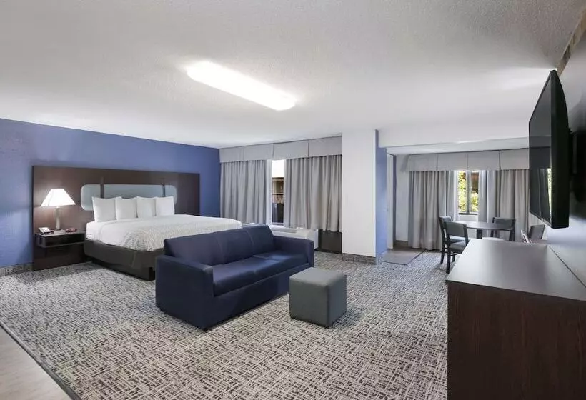 Surestay Plus Hotel By Best Western Gatlinburg