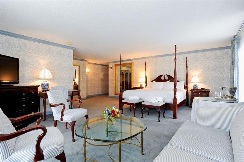 فندق The Farmington Inn And Suites