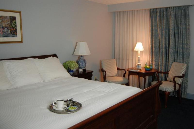 فندق The Farmington Inn And Suites