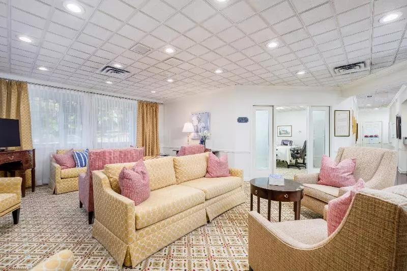 호텔 The Farmington Inn And Suites