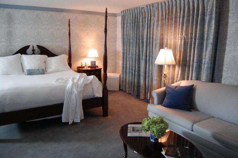 فندق The Farmington Inn And Suites