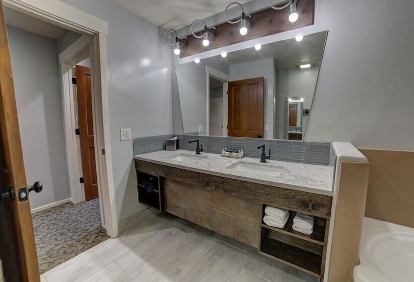 فندق The Gonzo Inn