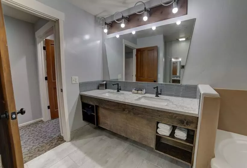 酒店 The Gonzo Inn