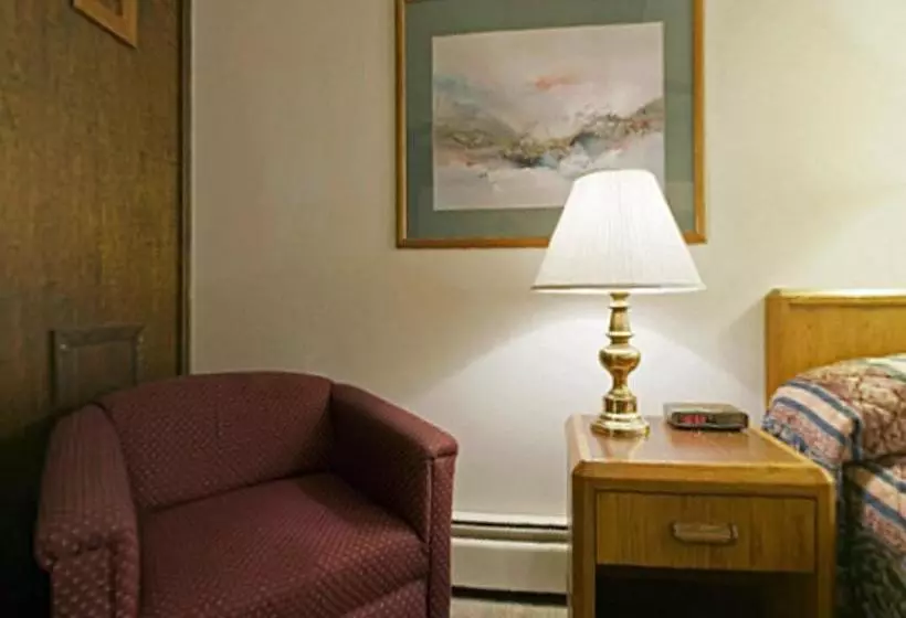 汽车旅馆 Gopher Prairie Inn