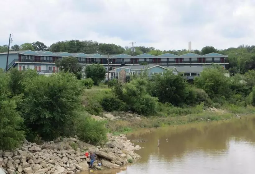 リゾートホテル Flagship Inn