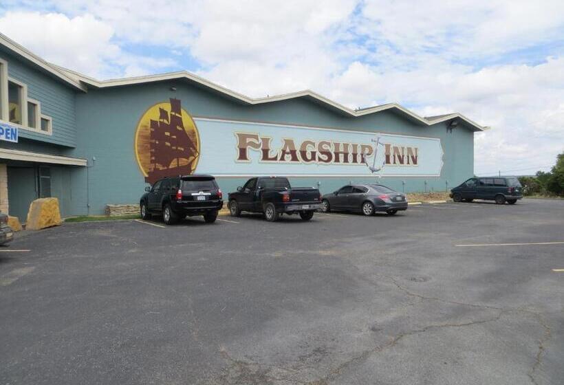 استراحتگاه Flagship Inn