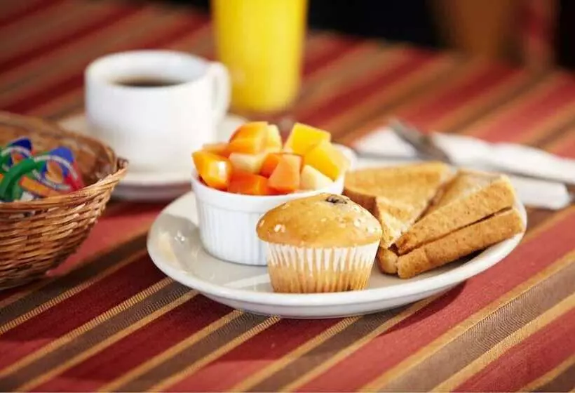 تختخواب و صبحانه Golden Palms House