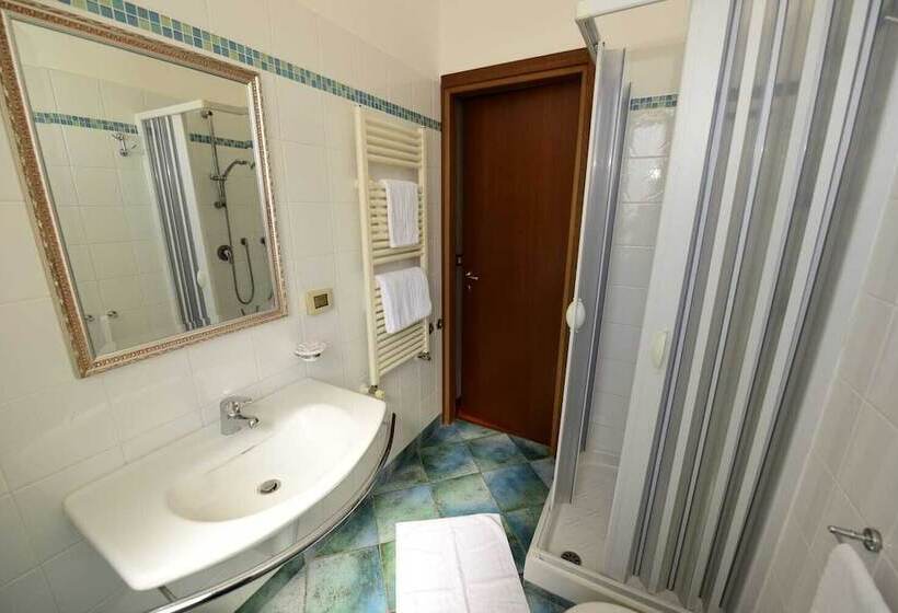 Albergo La Locanda Degli Apolidi