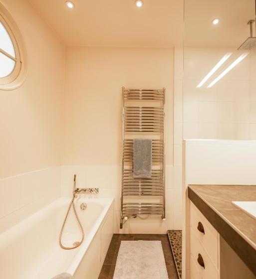 L Annexe Du Château