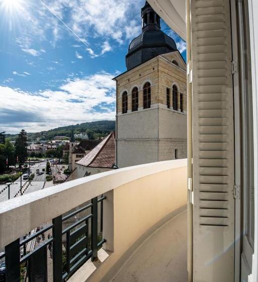 L Annexe Du Château