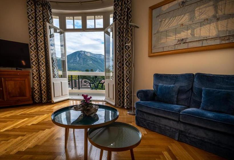 L Annexe Du Château