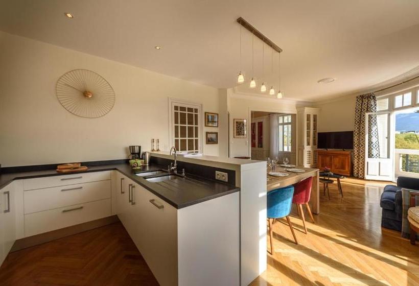 L Annexe Du Château