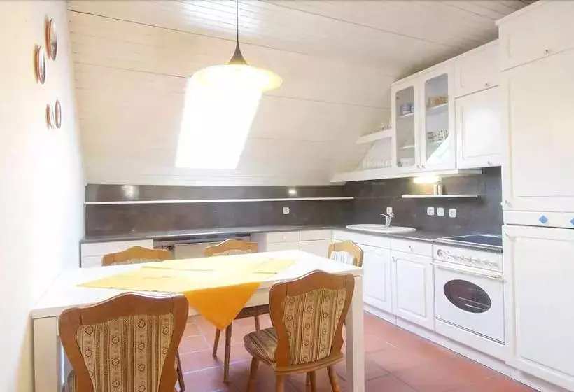 Apartma Majkic