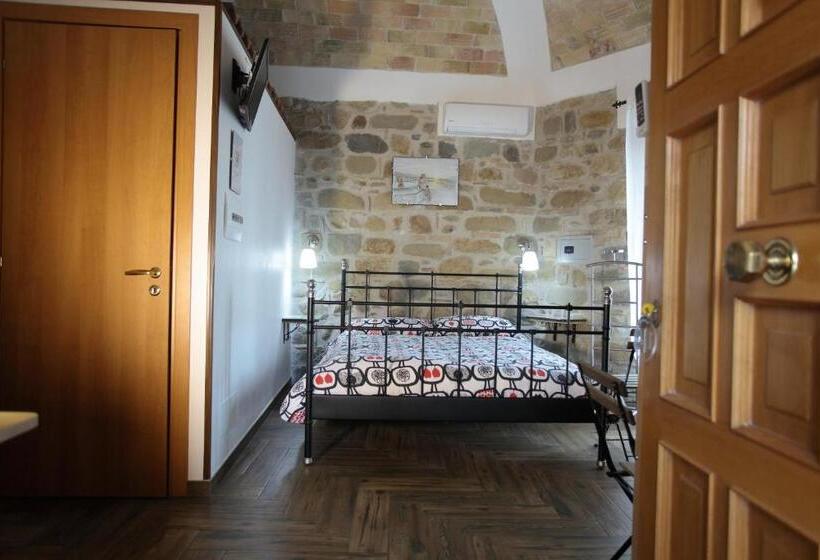 Aurora Bed And Breakfast