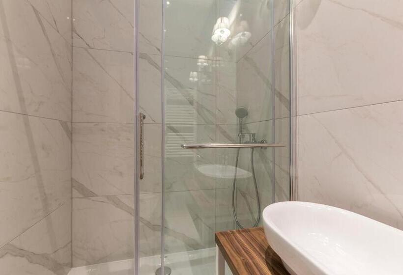 Pensjonat Theatre Of Dreams Rooms