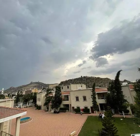 Al Muhaidb Al Hada Resort