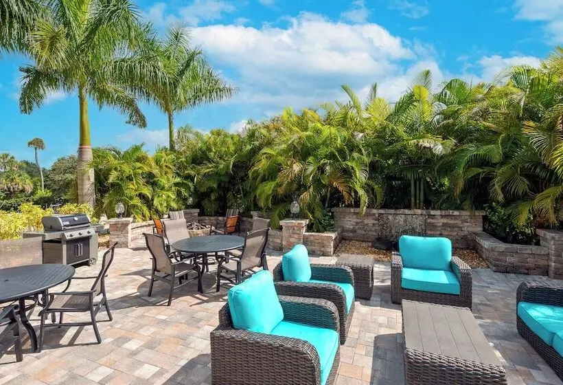 ホテル Ameniti Bay, Best Western Signature Collection