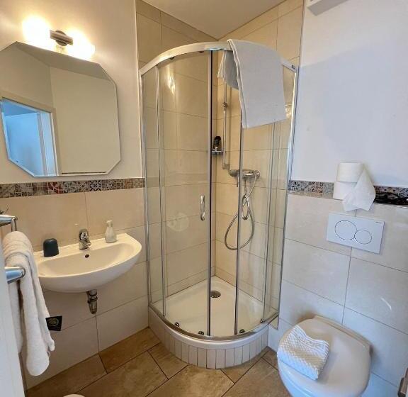 فندق Restaurant Neffelthal