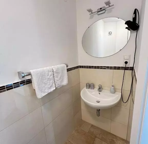 Hotelli Restaurant Neffelthal