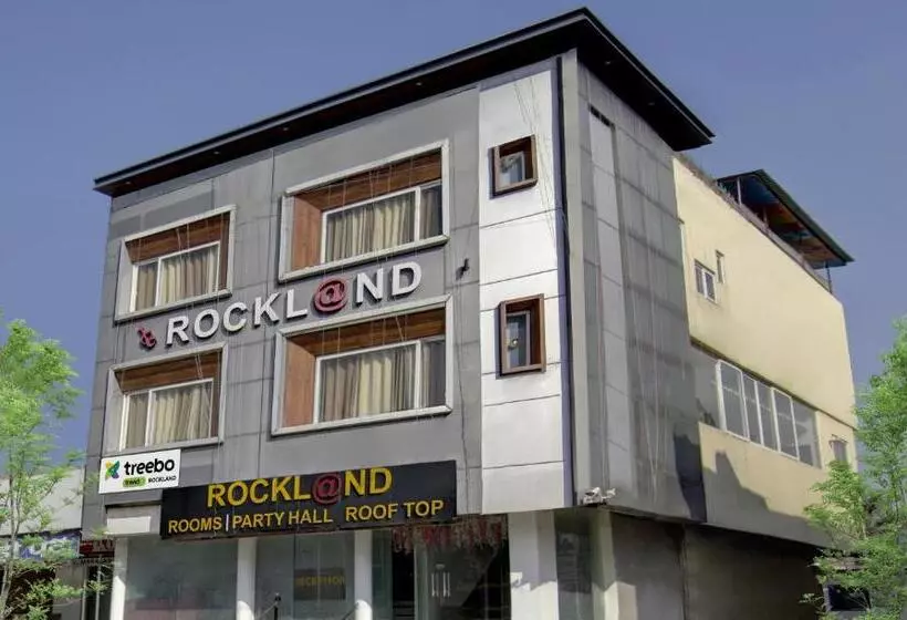 ホテル Treebo Rockland, Zirakpur