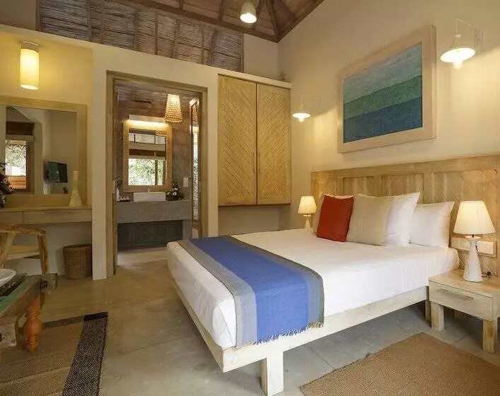 هتل Vacanzaa Resort