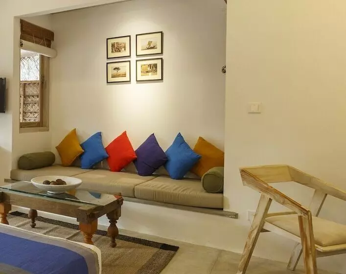 هتل Vacanzaa Resort