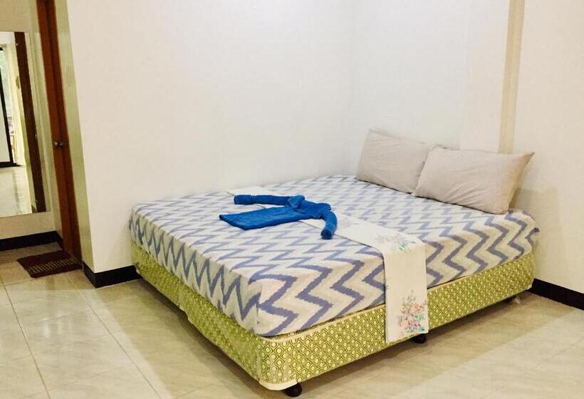 هتل Villa Consolacion Resort