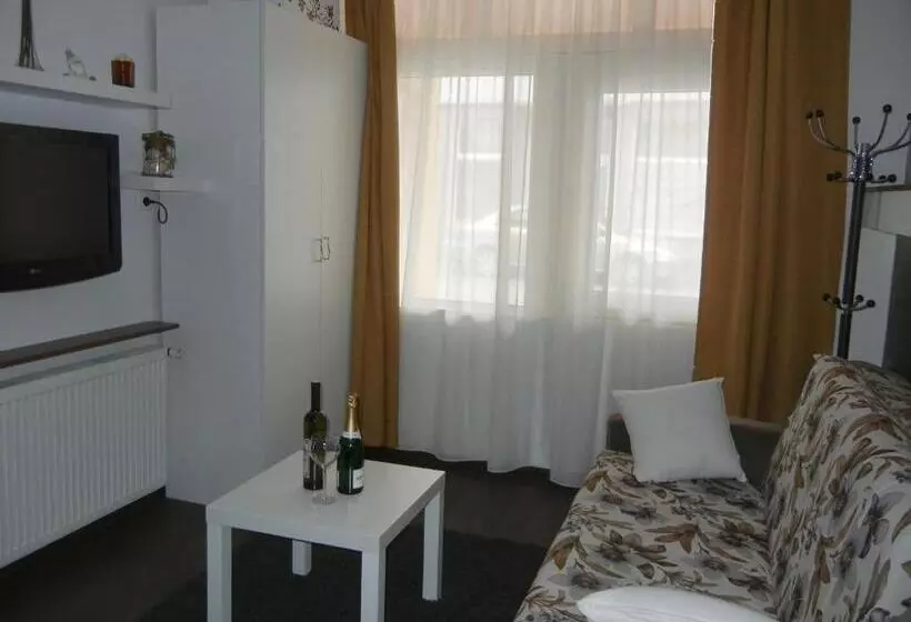 Majatalo Villa Lucia   Apartments&rooms