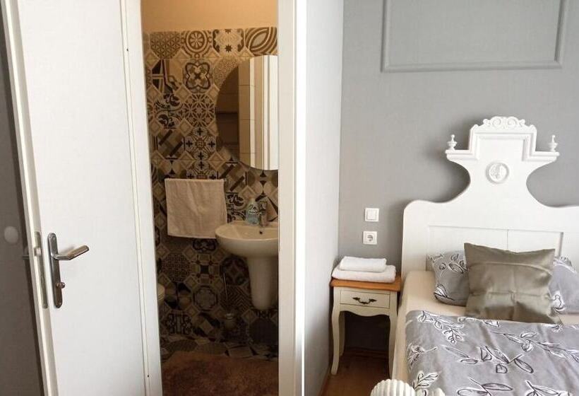 פנסיון Villa Lucia Apartments&rooms