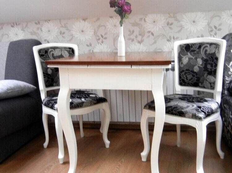 פנסיון Villa Lucia Apartments&rooms