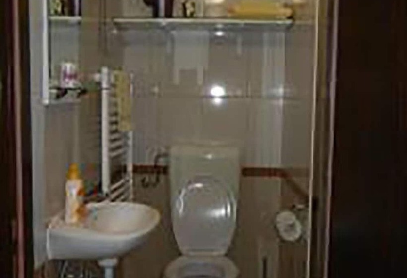 פנסיון Villa Lucia Apartments&rooms