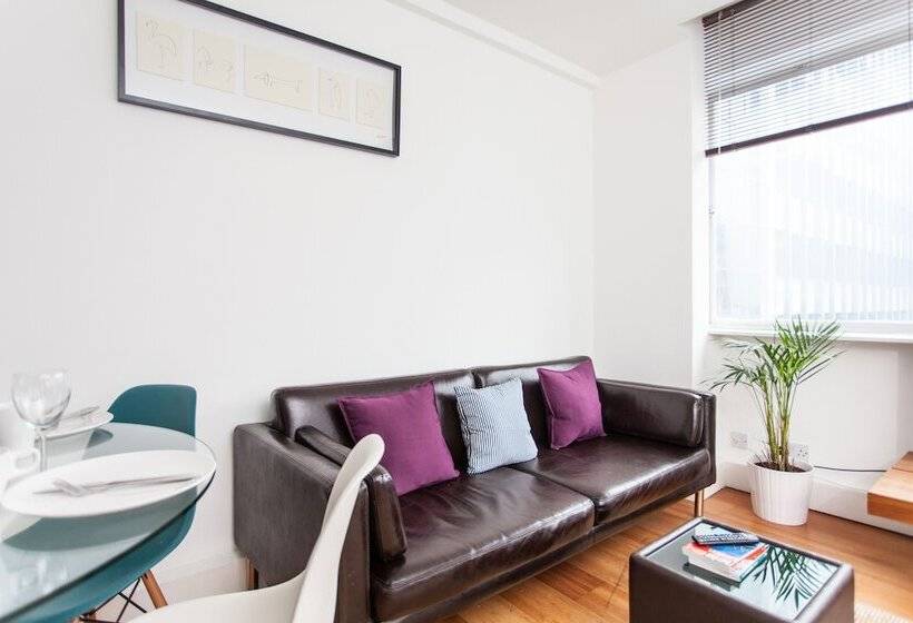 Spacious Apartment Berwick St &oxford St