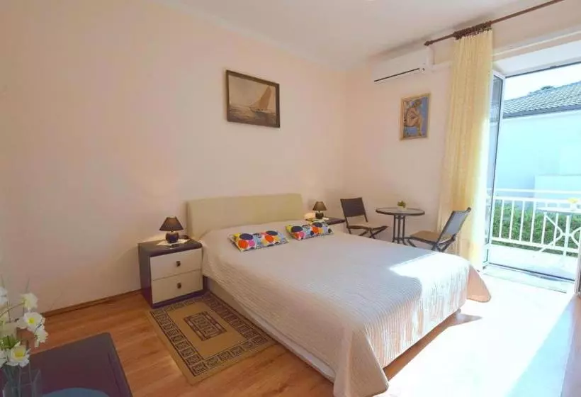 Apartments Margarita