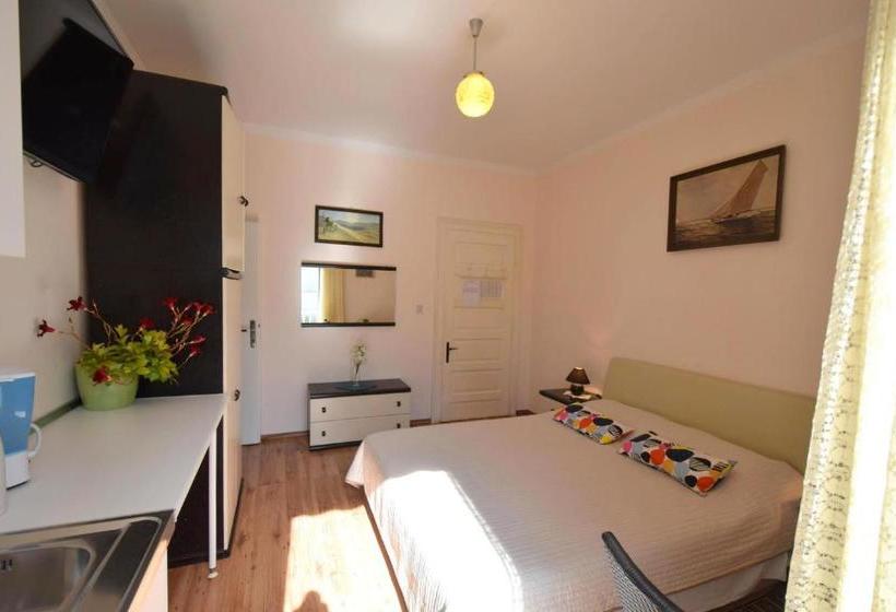 Apartments Margarita