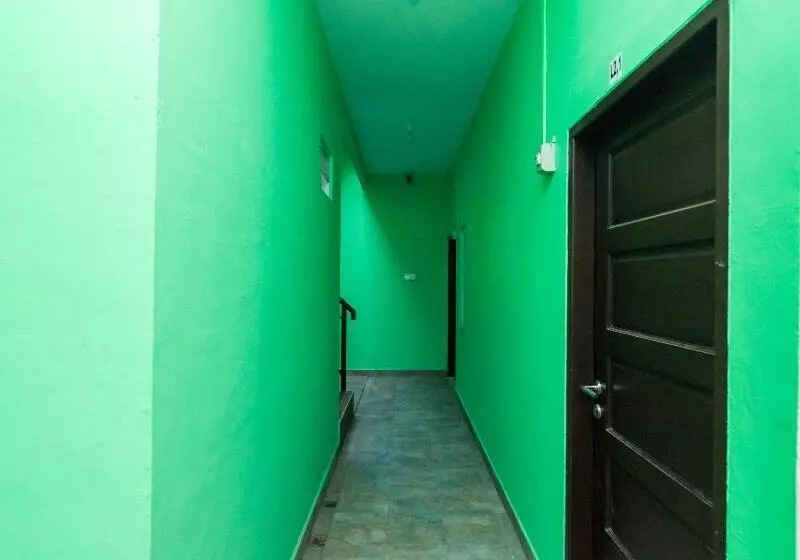 هتل Oyo 1917 Mamora Residence