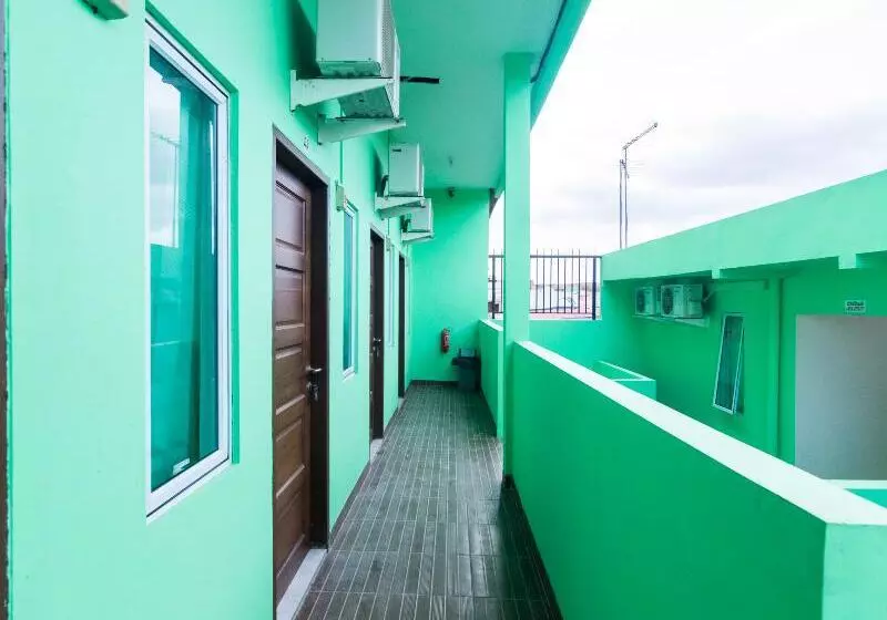 هتل Oyo 1917 Mamora Residence