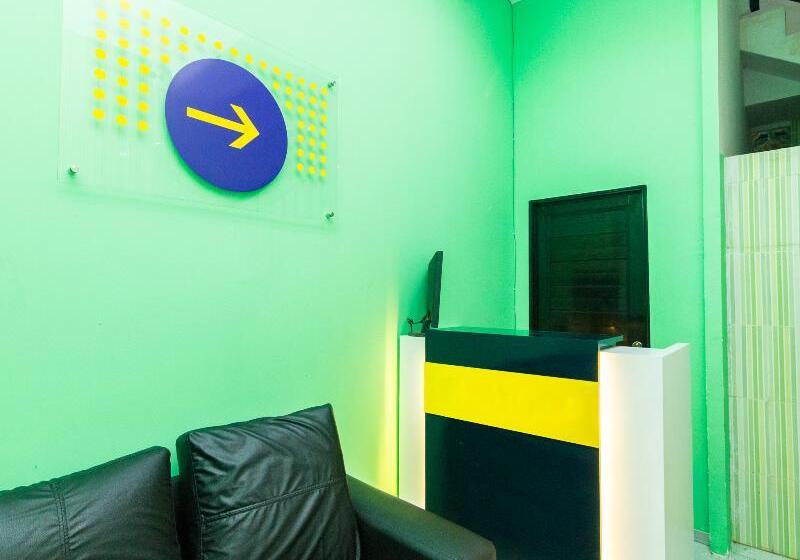 酒店 Oyo 1917 Mamora Residence